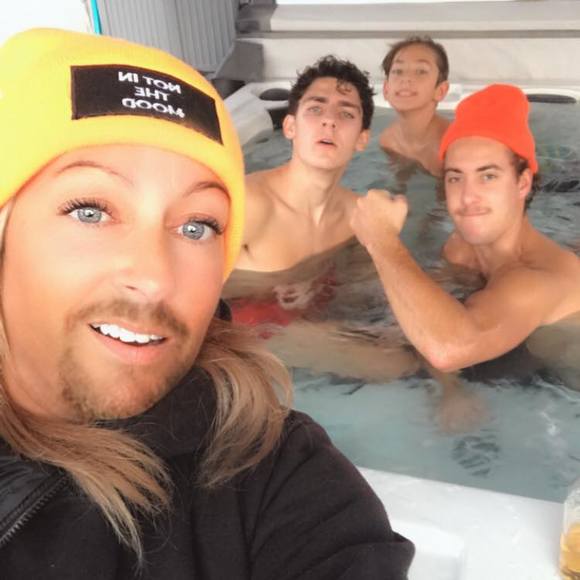 Meet your Posher, Melanie - Picture 1 of 1